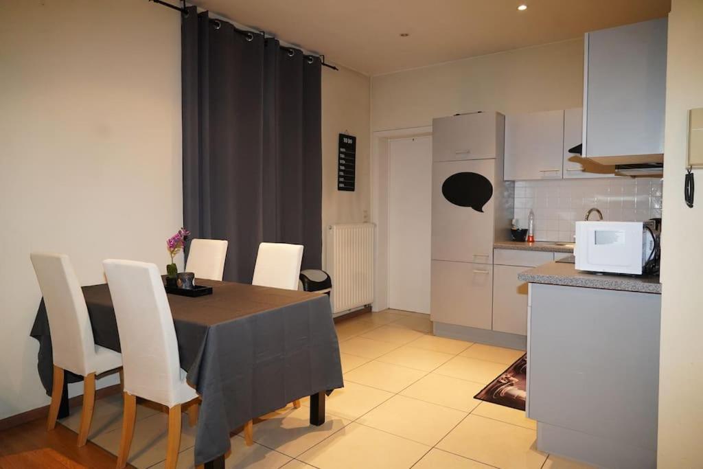 Family Friendly 1 Bed Appartment ブリュッセル エクステリア 写真