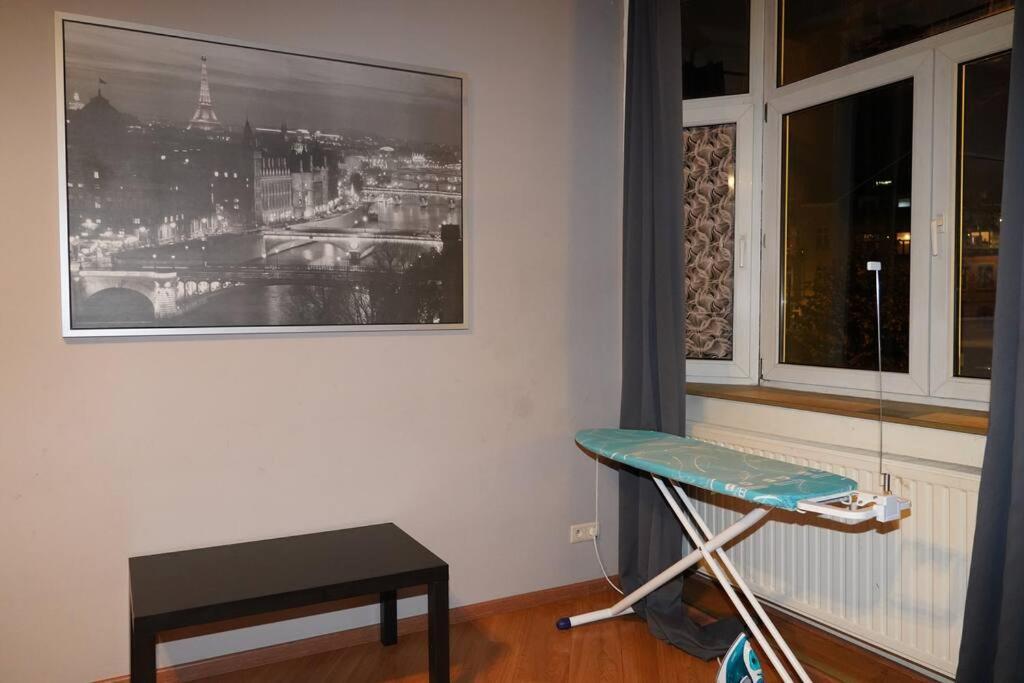 Family Friendly 1 Bed Appartment ブリュッセル エクステリア 写真