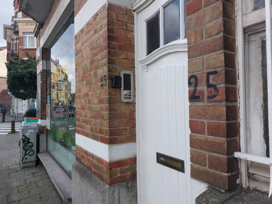 Family Friendly 1 Bed Appartment ブリュッセル エクステリア 写真